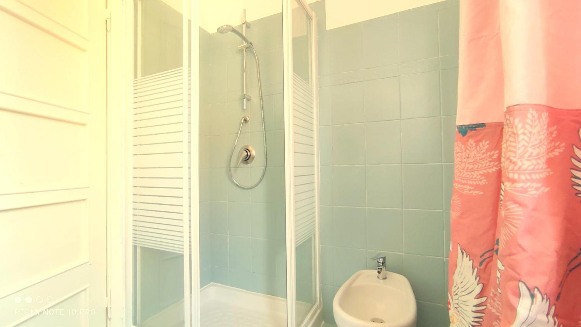 Jolie Rooms Ла-Спеція Екстер'єр фото